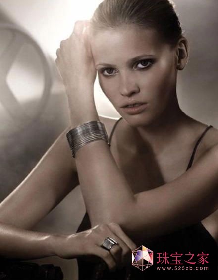 Lara Stoneyք[CK 2011ֱƬ