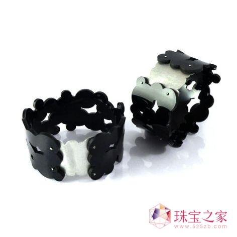 Camilla Teglio精細工藝與獨特質感的設計