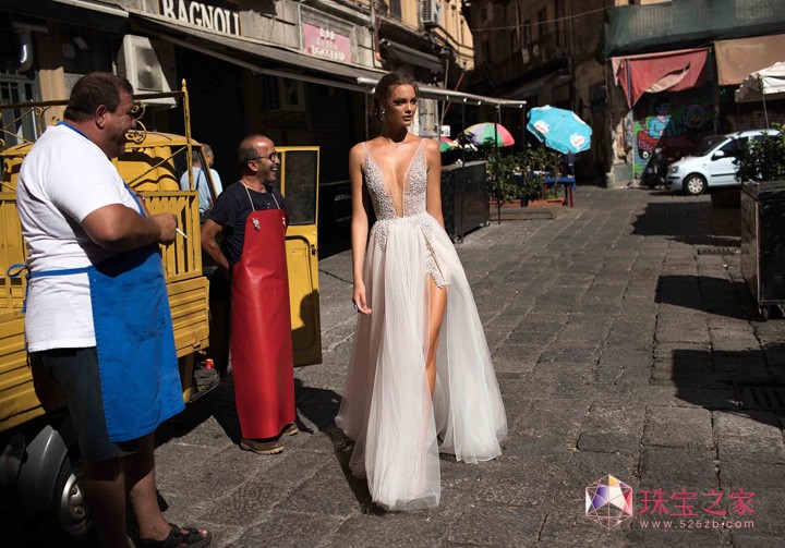 ħ Muse by Berta 2018ǰl(wi)鼆VƬ