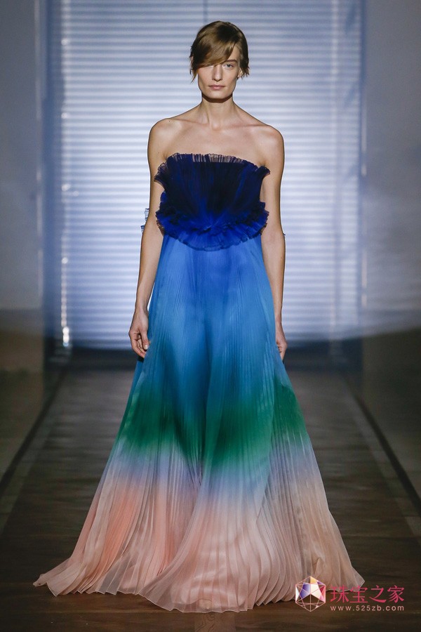 Givenchy 2018ϵи߶rb