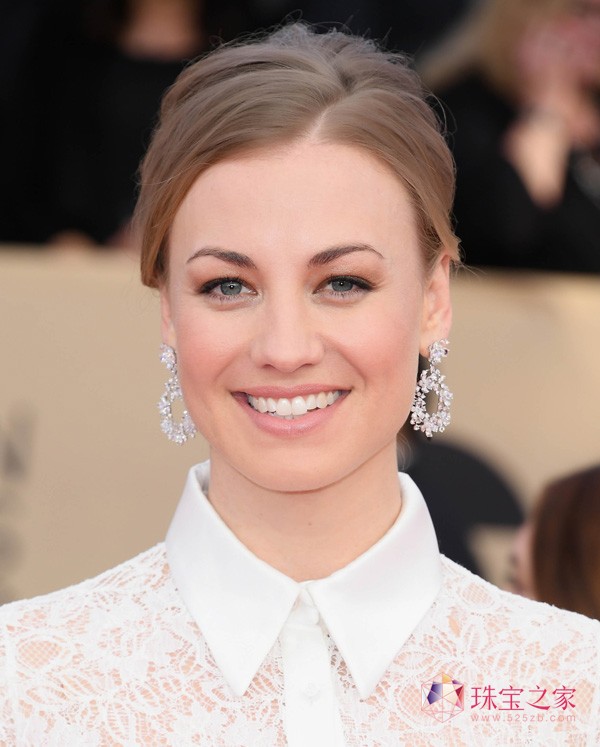 AĪ Strahovski @ʯh(hun) ݆T 錚ˇW